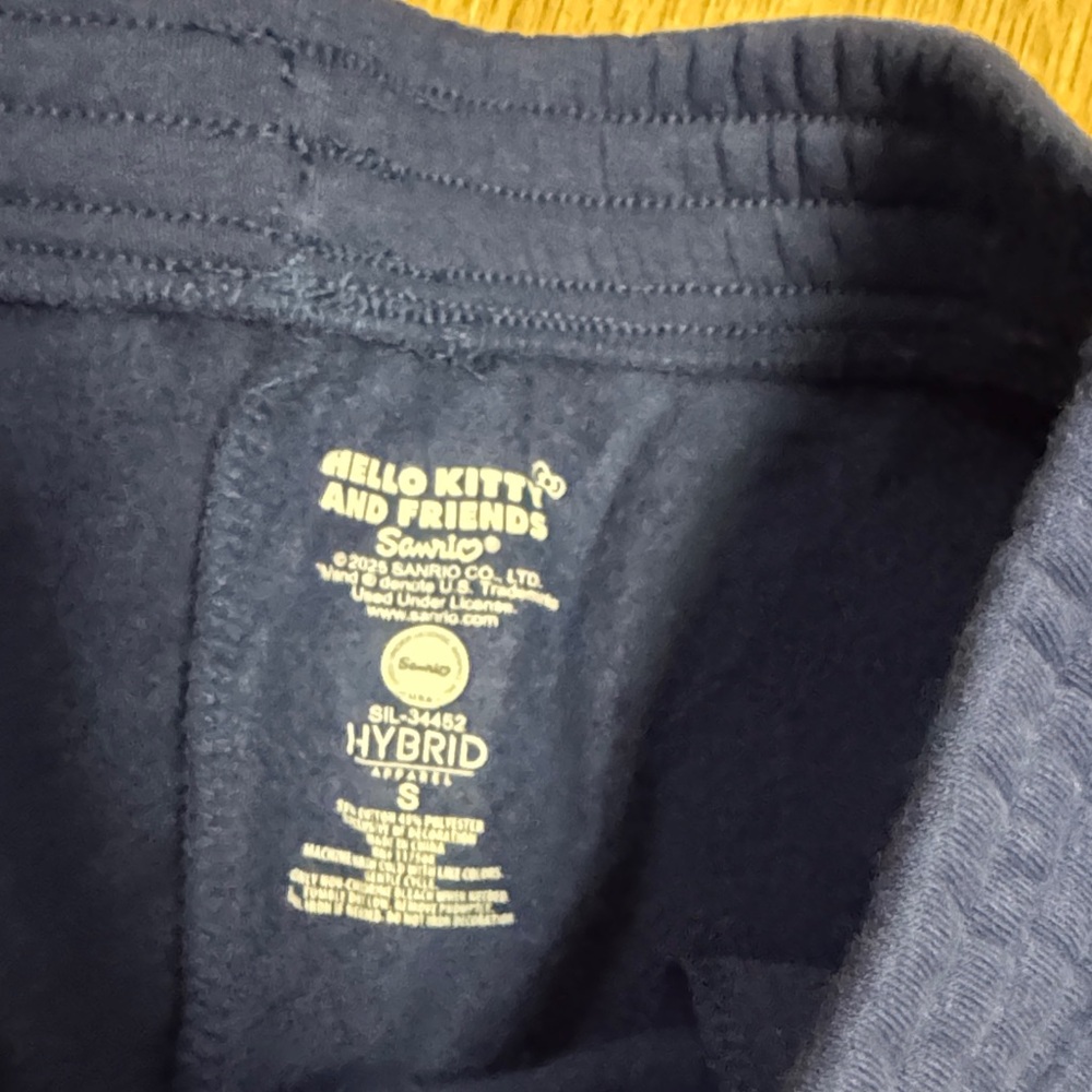 Hello Kitty NWT S (M good) fleece lined Navy & pink straight leg jogger sweats - Picture 6 of 6
